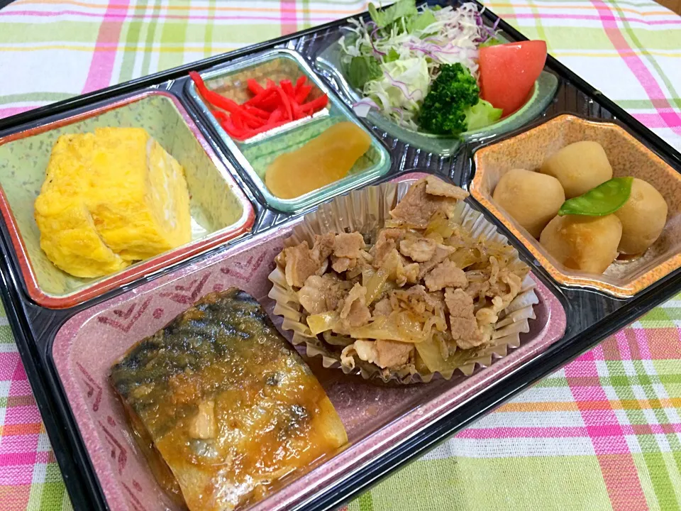 サバの味噌煮 日替わり弁当 豊川市宅配|Naokazu Kuritaさん