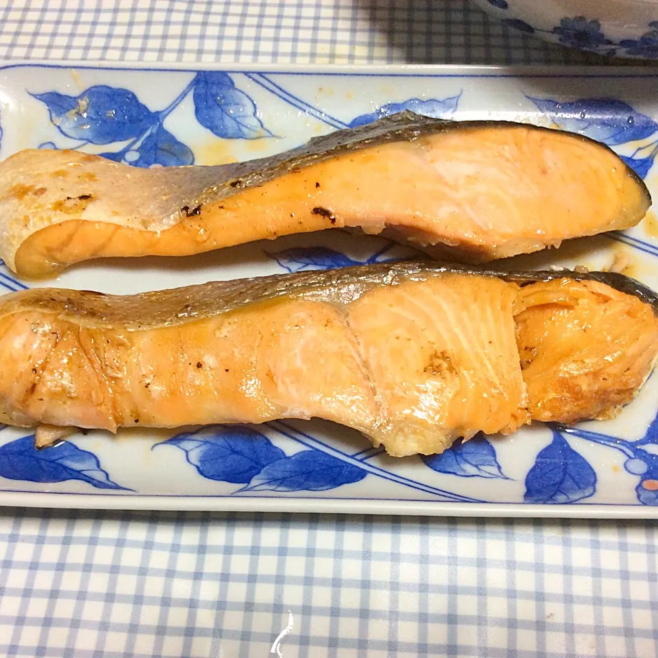 シンプルにサーモン塩焼き|sakumaさん