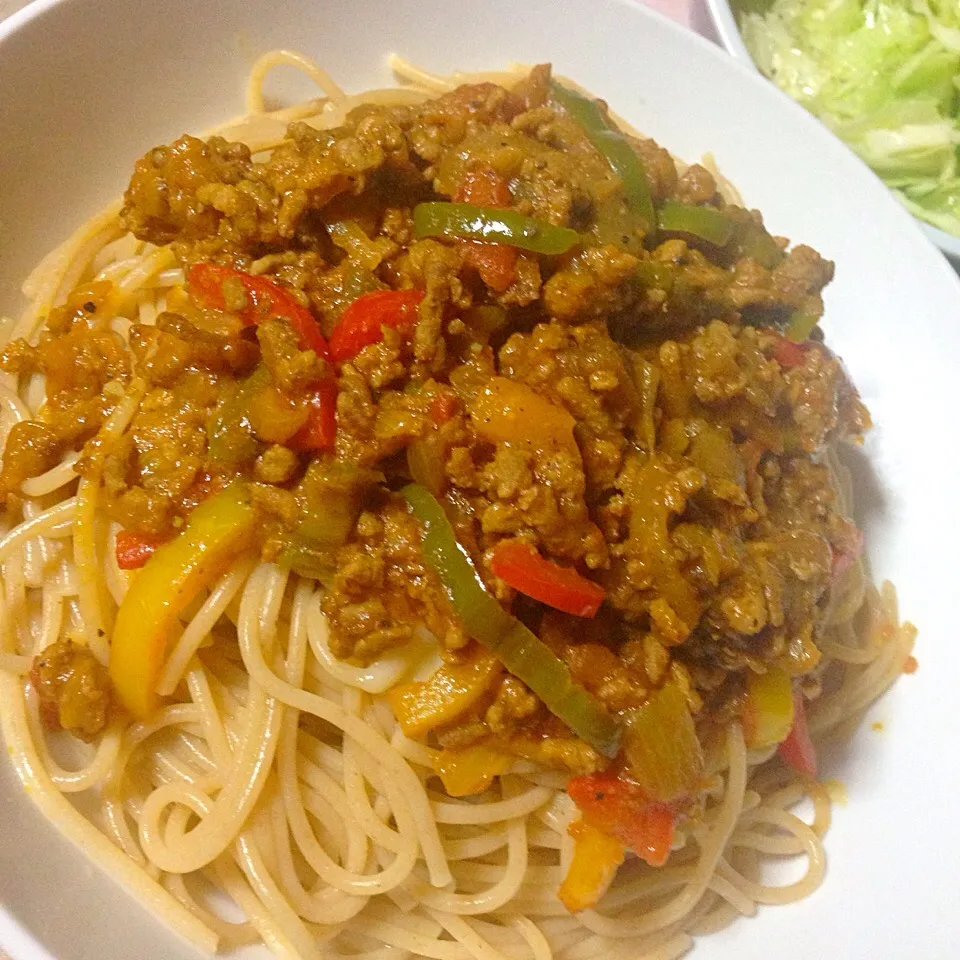 Organic Brown Pasta with Aubergine and Bell Pepper Ground Beef Sauce|H3L1DAさん