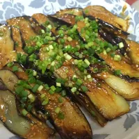 ずっと食べて見たかったやつ！😋『茄子嫌いさんにこそ食べて欲しい！この茄子、半端なく美味しい〜っ♡生姜焼き茄子《簡単★節約》 』|もえさん