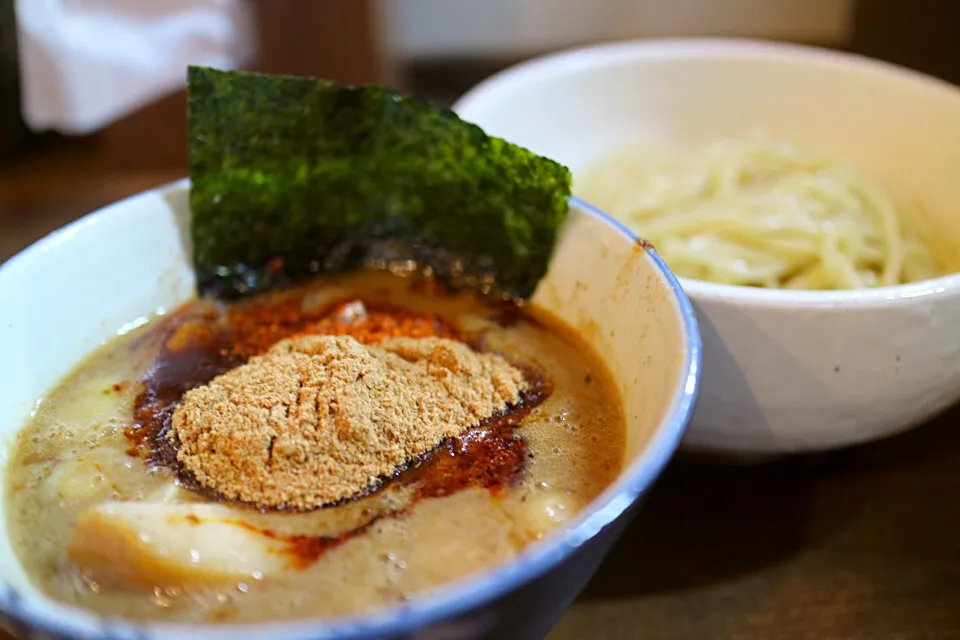 辛辛魚つけ麺 辛さ控えめ 肉増し|マハロ菊池さん