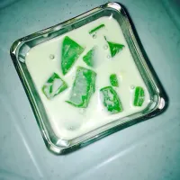 Snapdishの料理写真:Buko Pandan 😋|Arman Estay IIさん