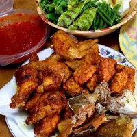 Tempe ayam goreng sambal terasi lalapan...|haniさん