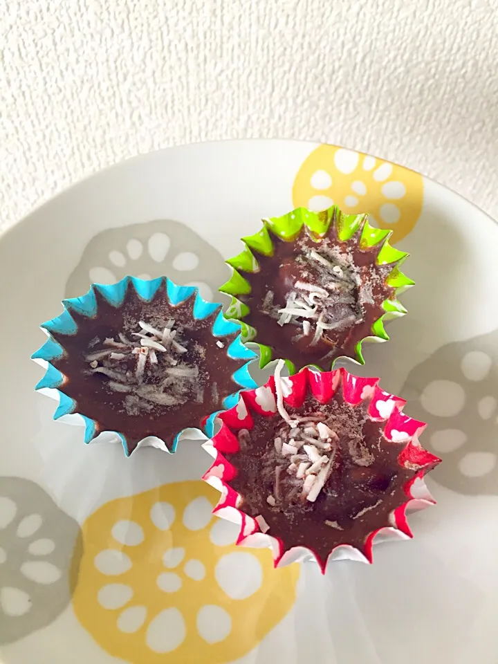 ココナッツオイルとココアと糖分のみ❤️めっちゃすぐ溶けるけチョコ😋お子さんのクッキングにもダイエッターにも😍|えり(ぼちぼち)さん