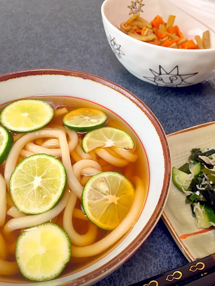 すだちうどん
きゅうりの酢の物
きんぴらごぼう|プチハリネズミさん