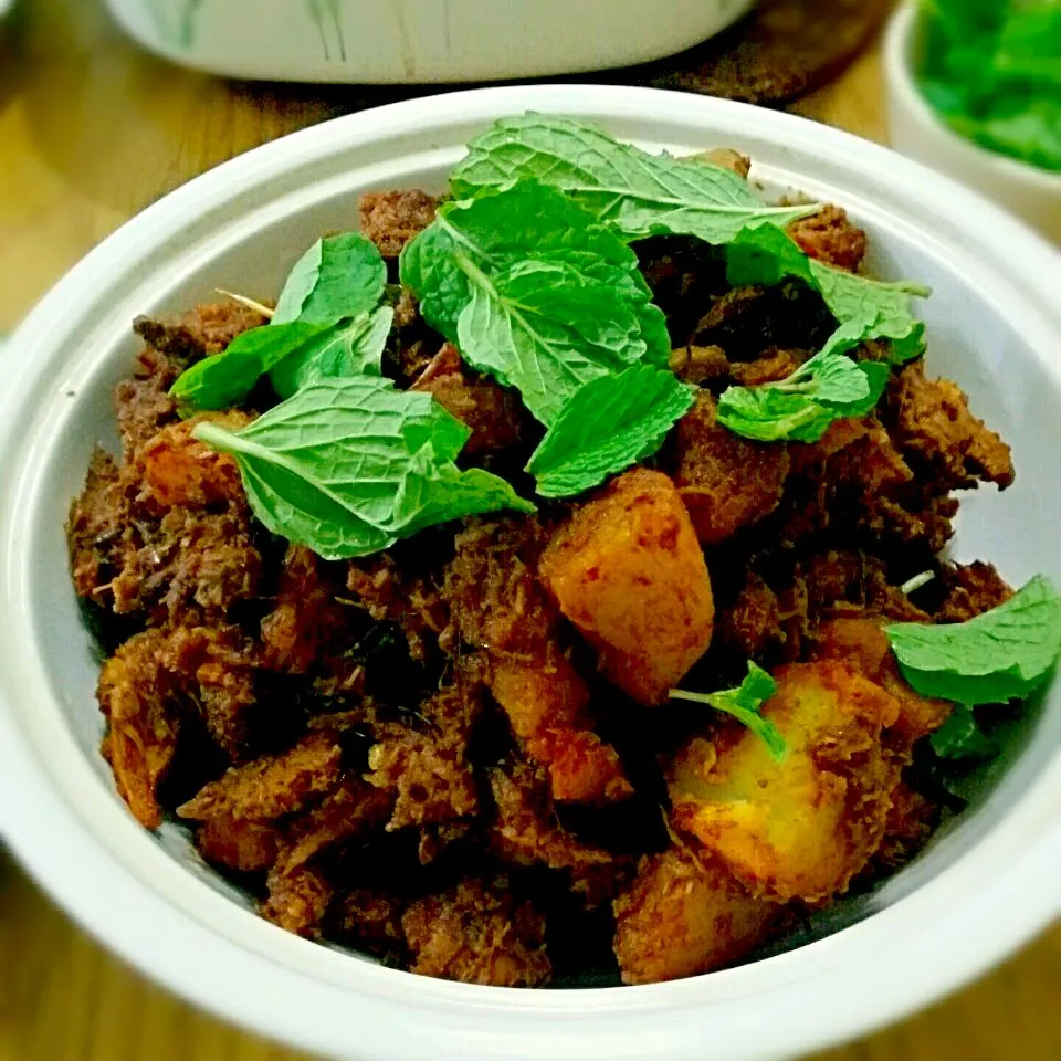 Rendang Curried Potatoes #homecooked|Blusherさん