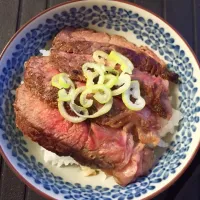 吃不到“孤独美食家”里介绍的箱根牛肉盖饭，那就自己动手做一份吧。|js111111さん