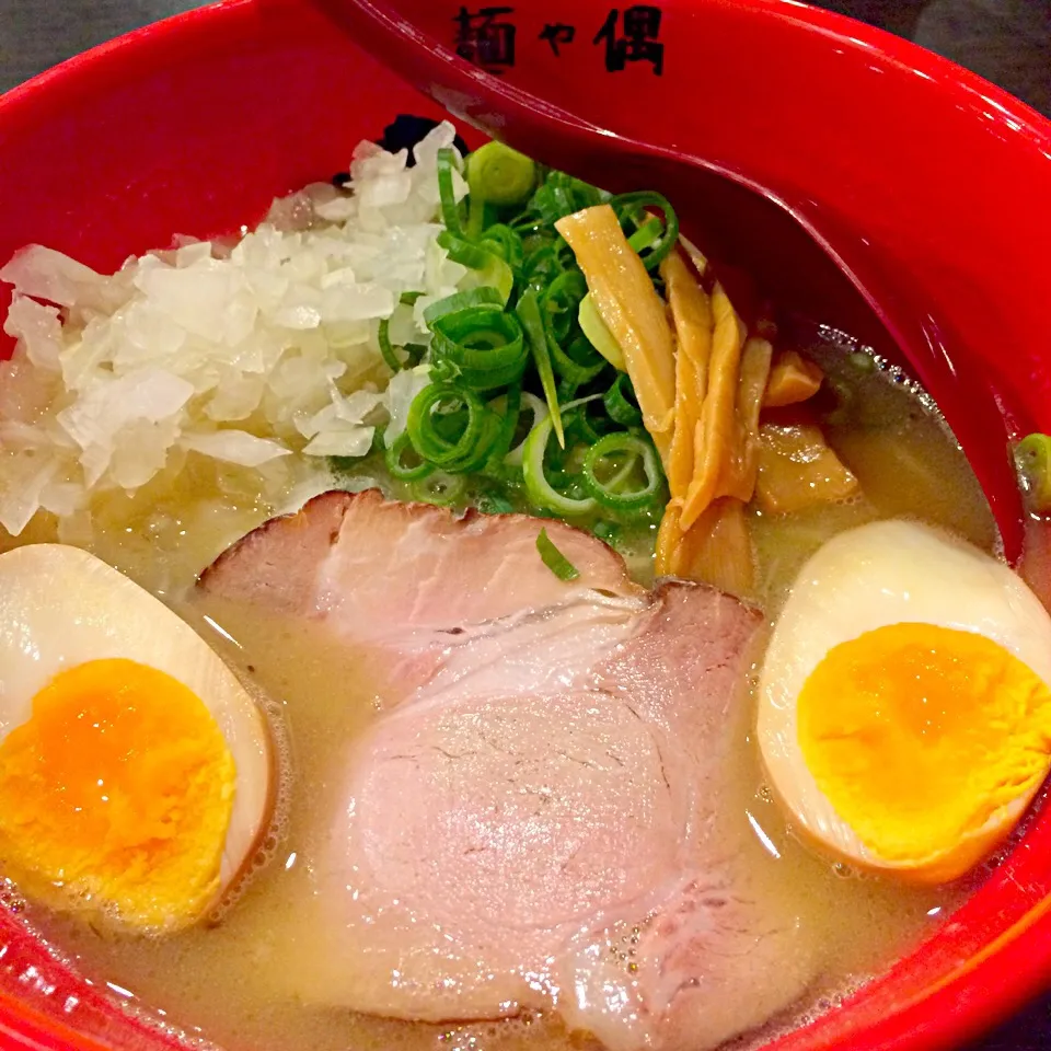 Snapdishの料理写真:豚骨ラーメンならぬ三骨ラーメンらしい。|Masashi Takehiroさん