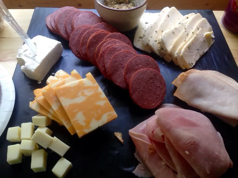 Meat and Cheese Board|peggy waldonさん