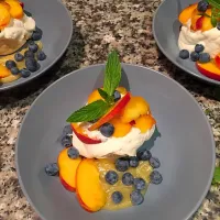 Snapdishの料理写真:Peach, blueberry and lemon curd individual pavlovas! 🍑🍋🍇|Samantha Jane Russoさん