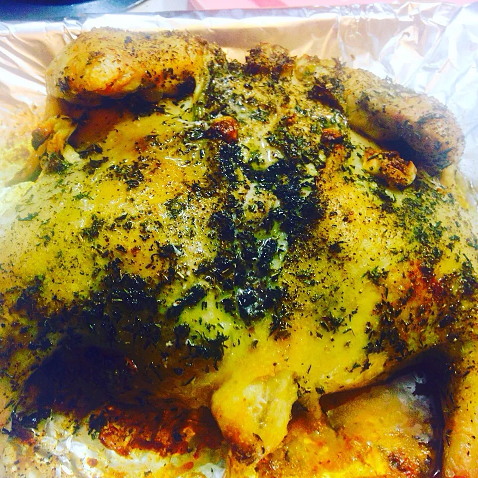 Snapdishの料理写真:I made cook dinner Herb-roasted chicken 

Chopped oregano 
Chopped thyme 
Chopped rosemary 
Pinch salt 
Pinch ground pepper 
2 tablespoons Olive oil
Chopped Fre|Brent Baisdenさん