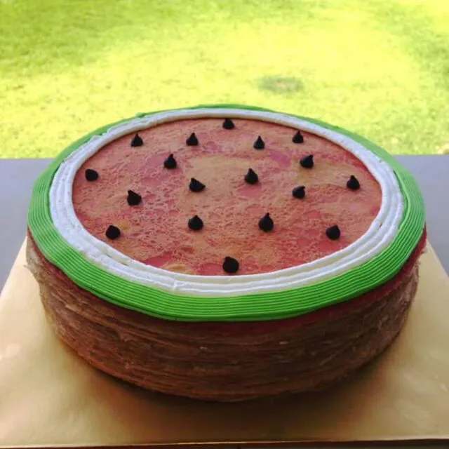 watermelon mille crepe cake|CHUENCHAIさん