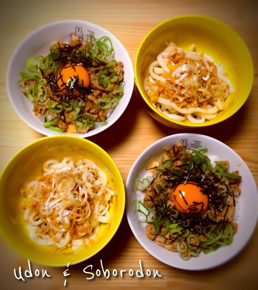 (*´ω｀*) 晩ご飯 ♪ ミニぶっかけうどん ＆ ミニ鶏そぼろ丼 🐔|Gigi Cafeさん