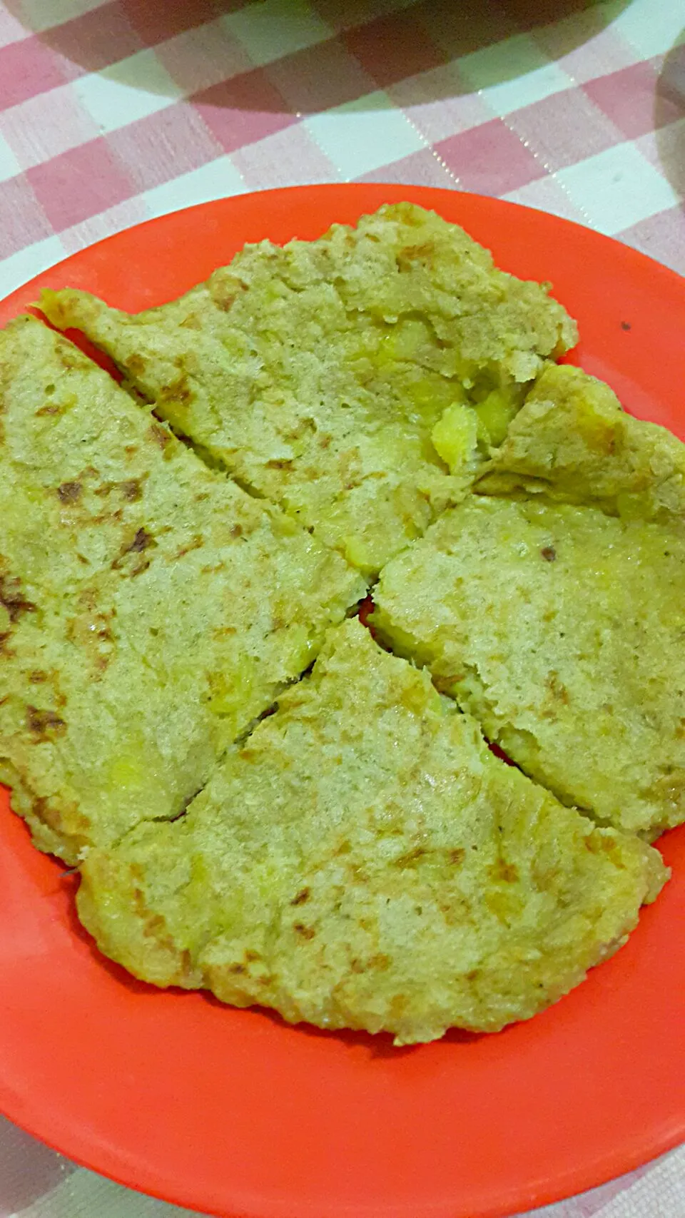 Snapdishの料理写真:lempeng pisang oat|surya syurganaさん