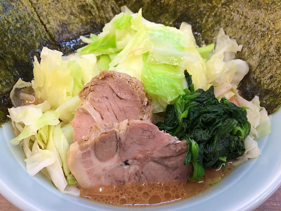 Snapdishの料理写真:キャベツラーメン のり かため こいめ|tecklさん