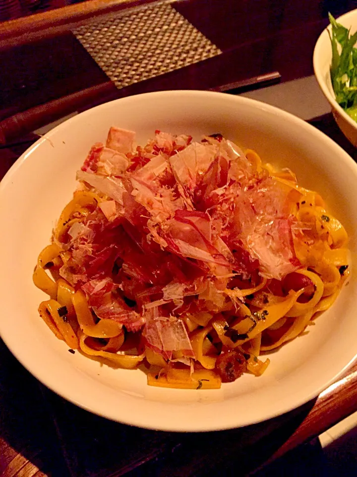 焦がしネギの焼きうどん|Keito Miuraさん