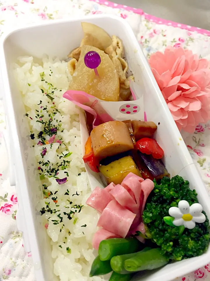 Snapdishの料理写真:ベジタブル弁当|くるみるくさん