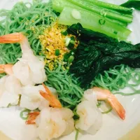 บะหมี่หยกแห้งกุ้งสด|Juthapak Thaitrongさん