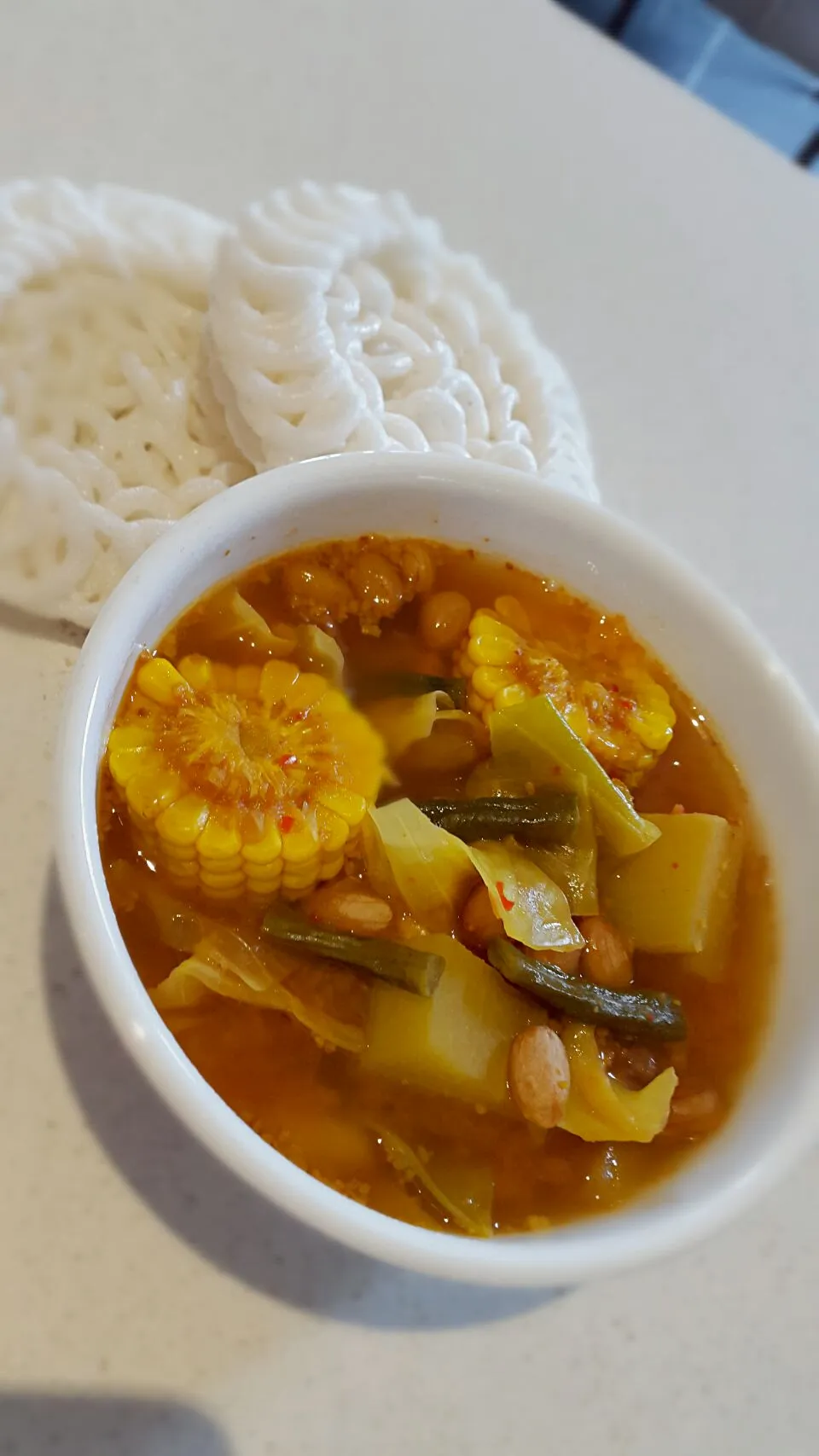 Snapdishの料理写真:Sour vegetables tamarind soup|Georginaさん