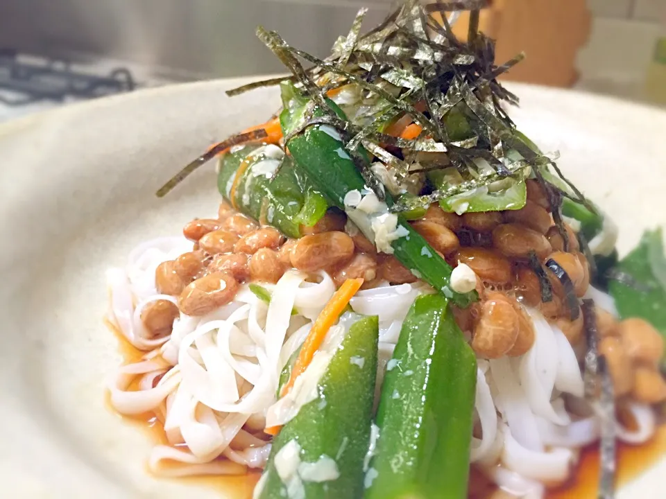 オクラと湯葉、納豆のおからこんにゃく麺♪|塚本直美さん