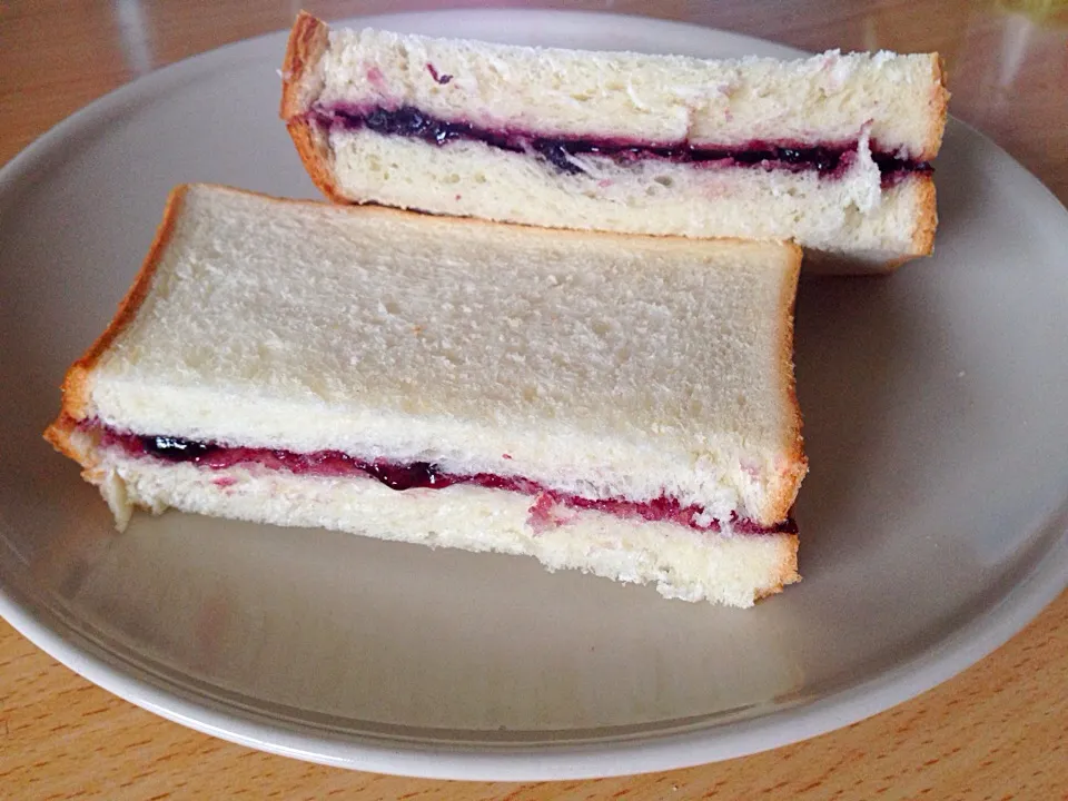 Blueberry jam sandwich|Emmaさん