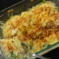 Snapdishの料理写真:Cheesy Cauliflower Bake|Kelly Ngoc Nguyenさん