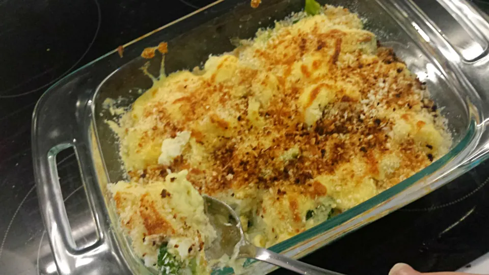 Cheesy Cauliflower Bake|Kelly Ngoc Nguyenさん