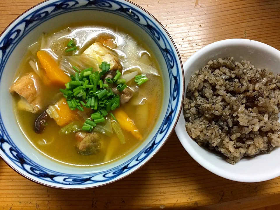 だご汁と黒ごまご飯|Akemi Higuchiさん