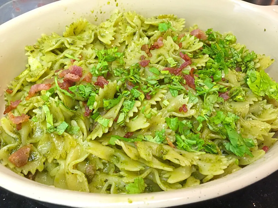 Bacon Pesto Pasta|Colleen Teoさん