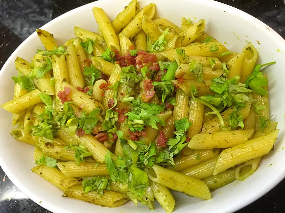 Bacon Pesto Pasta|Colleen Teoさん