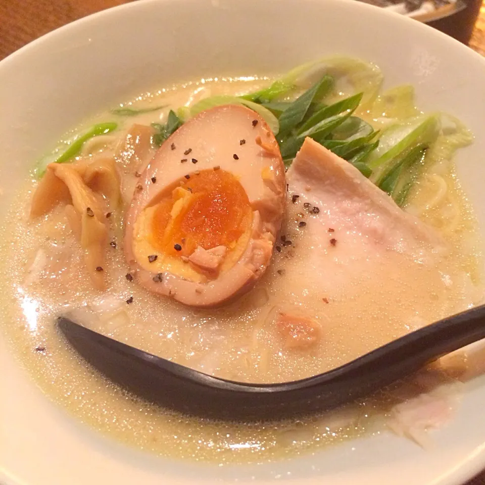 Snapdishの料理写真:Yummy ramen|Kath Kanekoさん