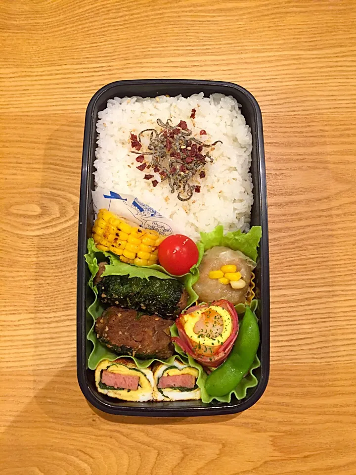 大葉巻きハンバーグ＊弁当♪|hiromiさん