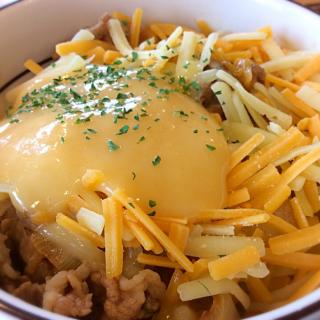 すき家 チーズ牛丼のレシピと料理アイディア28件 Snapdish スナップディッシュ