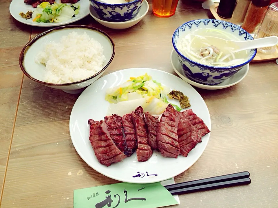 Snapdishの料理写真:牛タン定食|Ａｋａｒｉ♡さん