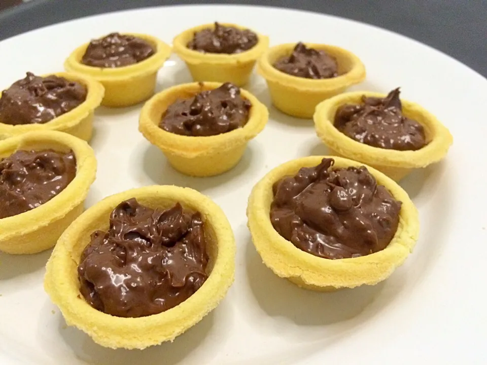 Mini Chocolate Tartlets|Carin Tayさん