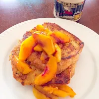 Peach French toast|Allie Bushさん