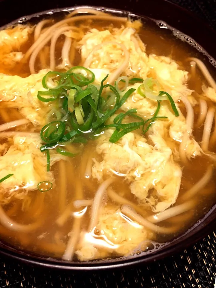 Snapdishの料理写真:かき玉うどん😋|Takaki Sasakiさん