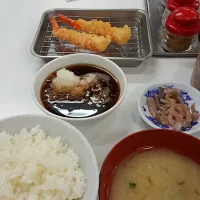 久しぶりに天ぷらひらおに行ってきました｡:+((*´艸`))+:｡
今回は1時間くらいで食べれました😋
やっぱり揚げたて美味しかった٩(๑>∀<๑)و♡|ayaさん