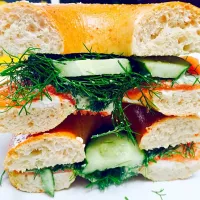 Bagel Salmon Wasabi.|Juthapak Thaitrongさん