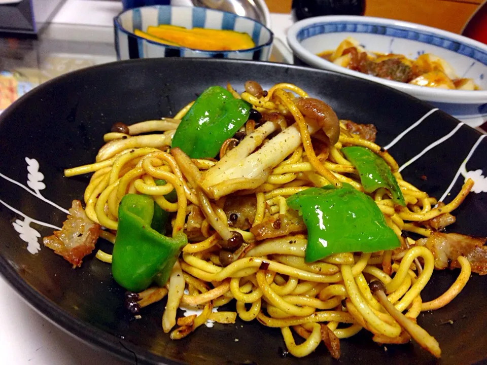 エスニック焼きそば、カボチャの炊いたん|虎キチ6さん