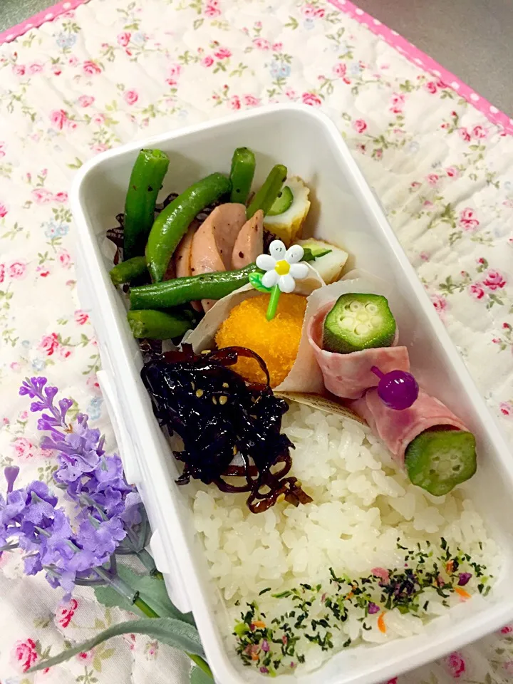 インゲンと魚肉ソーセージ炒め弁当|くるみるくさん