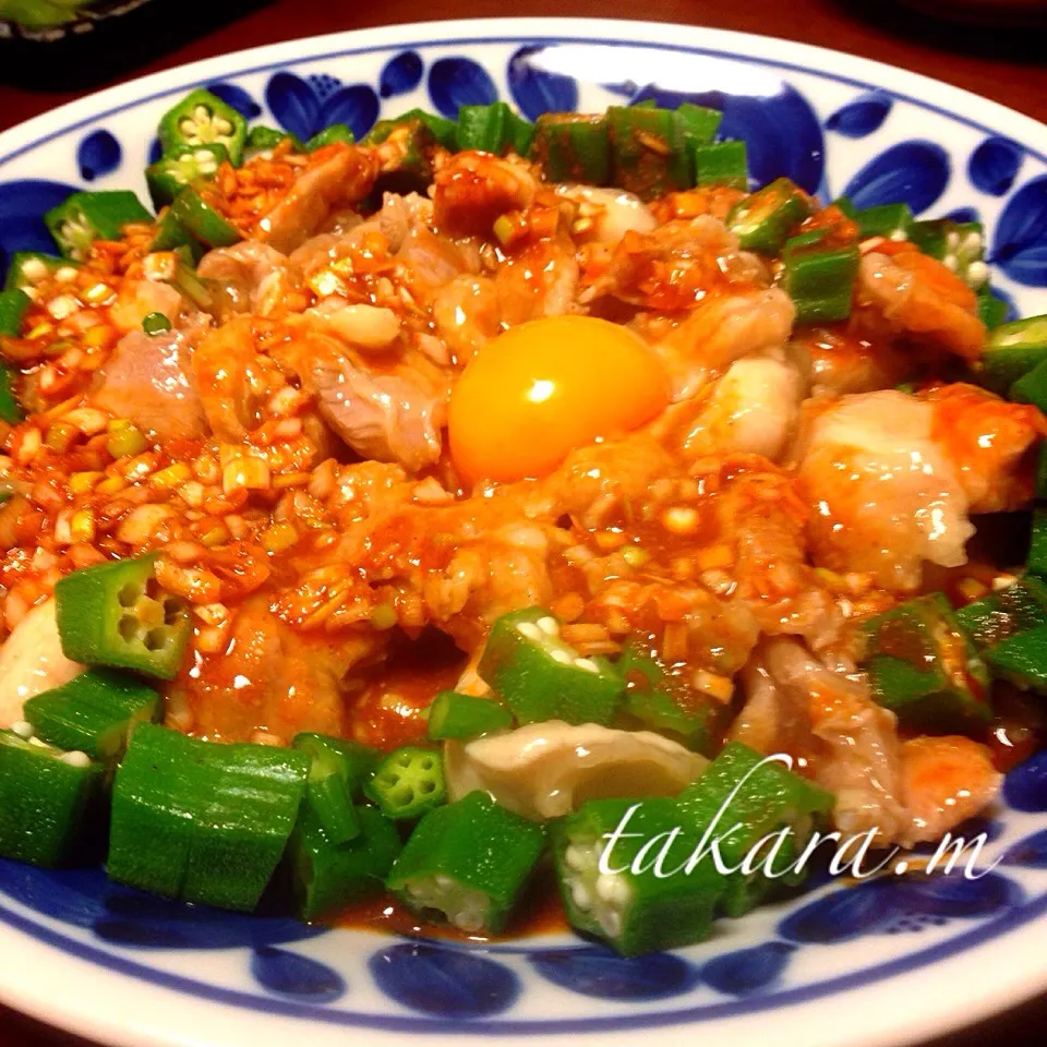 プーティさんの✨しっとり✨ 鶏むね肉とオクラの ユッケ風〜♪|チョス ♪さん