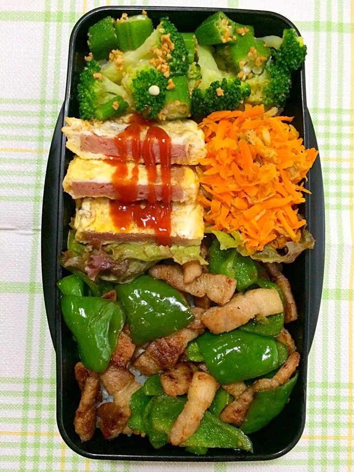 Snapdishの料理写真:豚とピーマンの炒めもん弁当|tefuraさん