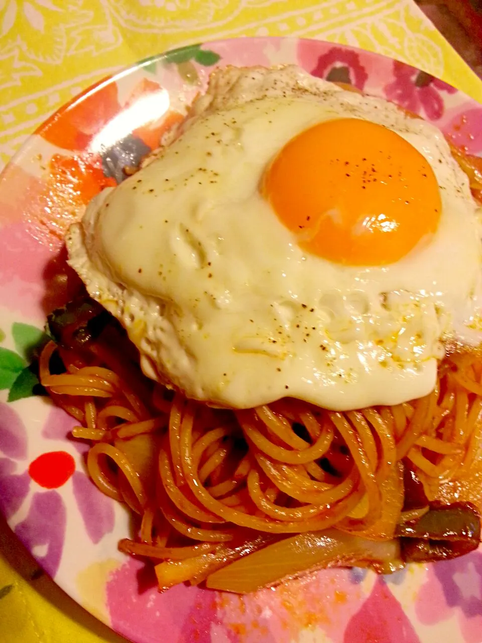 夜食。ナポリタン。|エリカさん