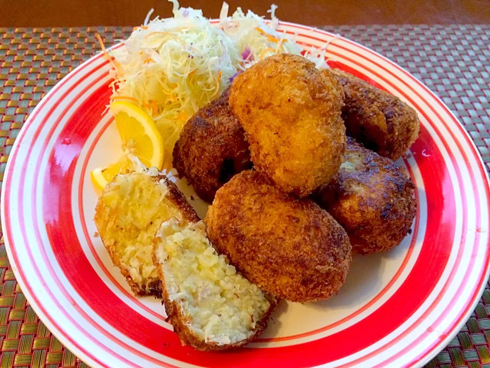 Snapdishの料理写真:Croquetas de Bacalao🐟ｸﾛｹｯﾀ ﾃﾞ ﾊﾞｶﾗｵ<鱈のｺﾛｯｹ>|🌈Ami🍻さん