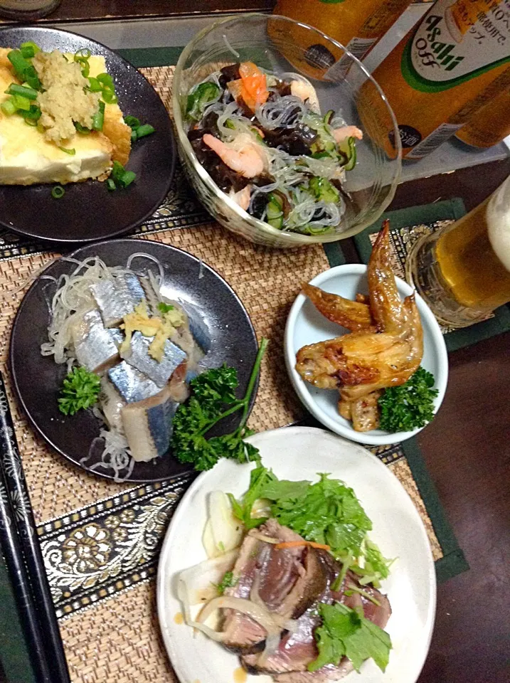 手羽先塩焼き＆秋刀魚の刺し身＆カツオタタキ＆厚揚げ＆はるさめサラダ|まぐろさん