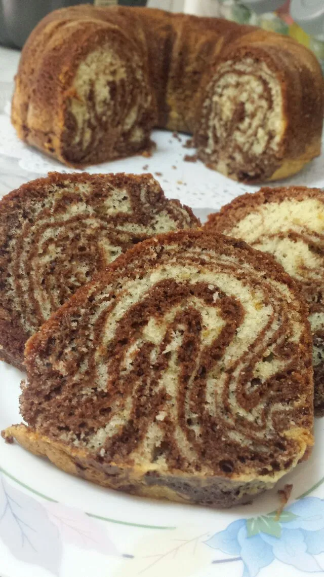 Marble bundt Cake|Sofie's Kitchenさん