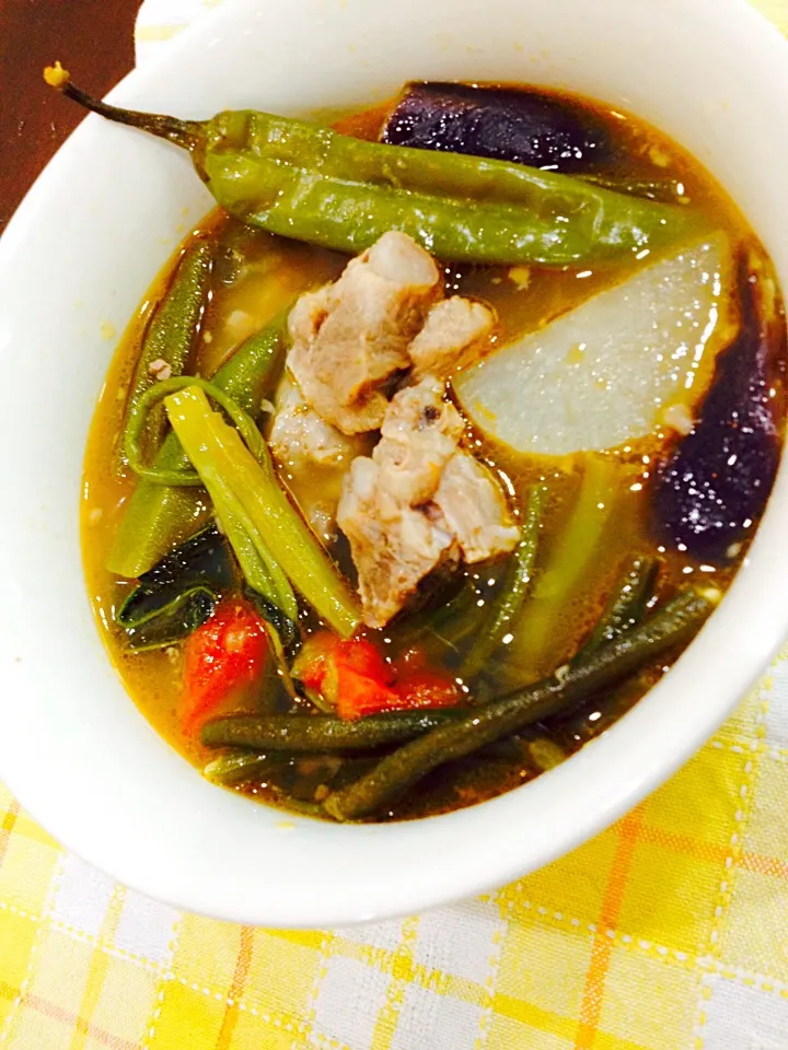 Pork softbone Sinigang(シニガン フィリピン料理です)。|HM-jastさん