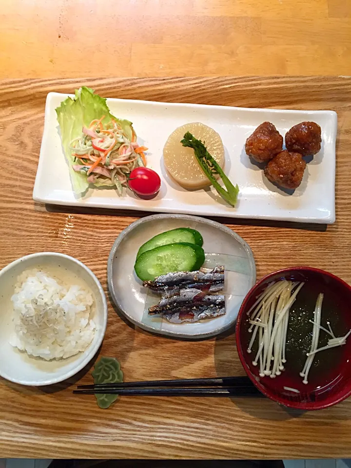 今日の晩御飯★ちょっとずつ★        肉団子#大根煮#そうめんサラダ#イワシみりん干し#糠漬け#|ようこさん