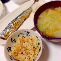 秋刀魚と炊き込み御飯